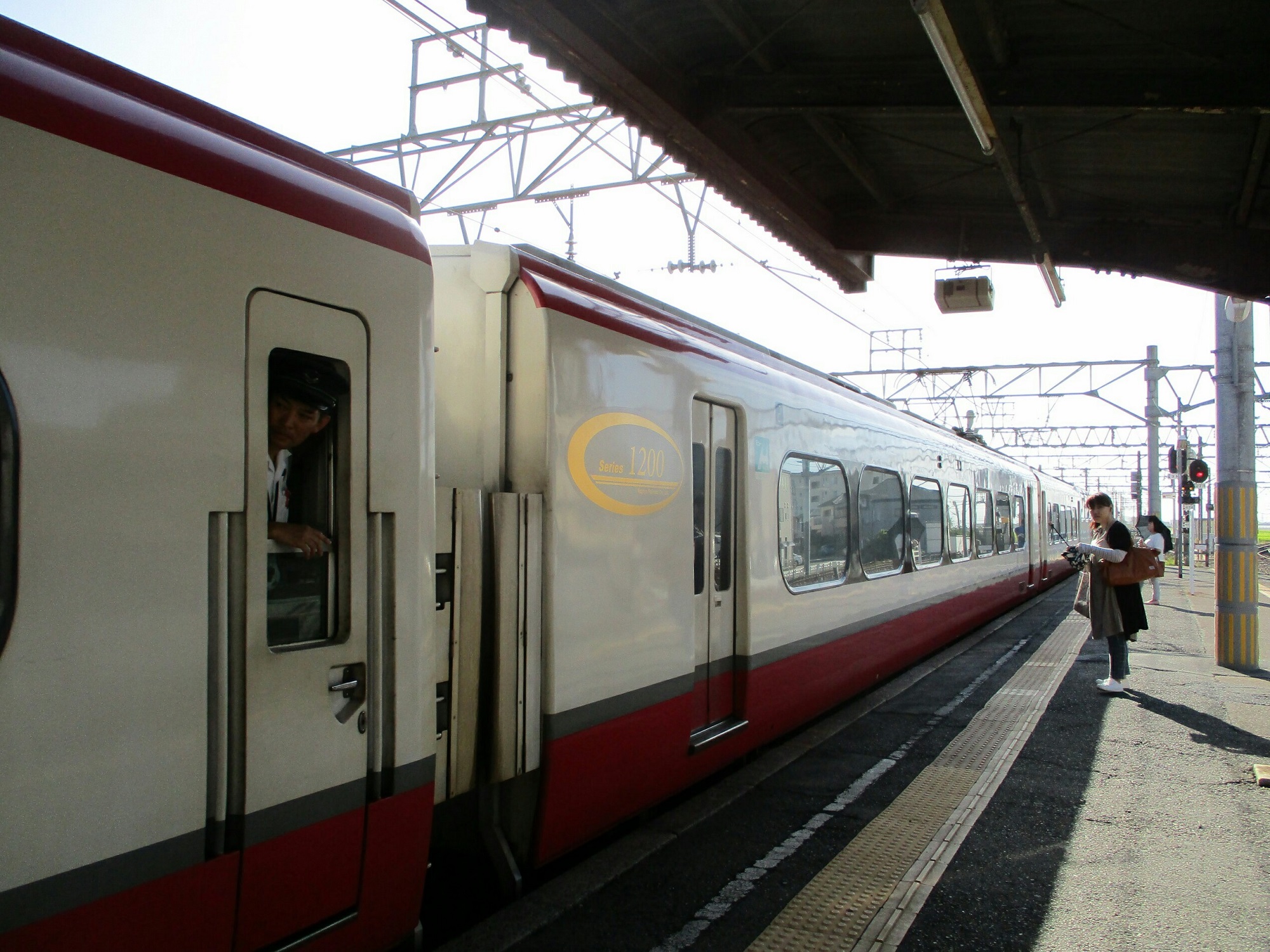 2018.8.25 (7) しんあんじょう - 岐阜いき特急（うしろ） 2000-1500