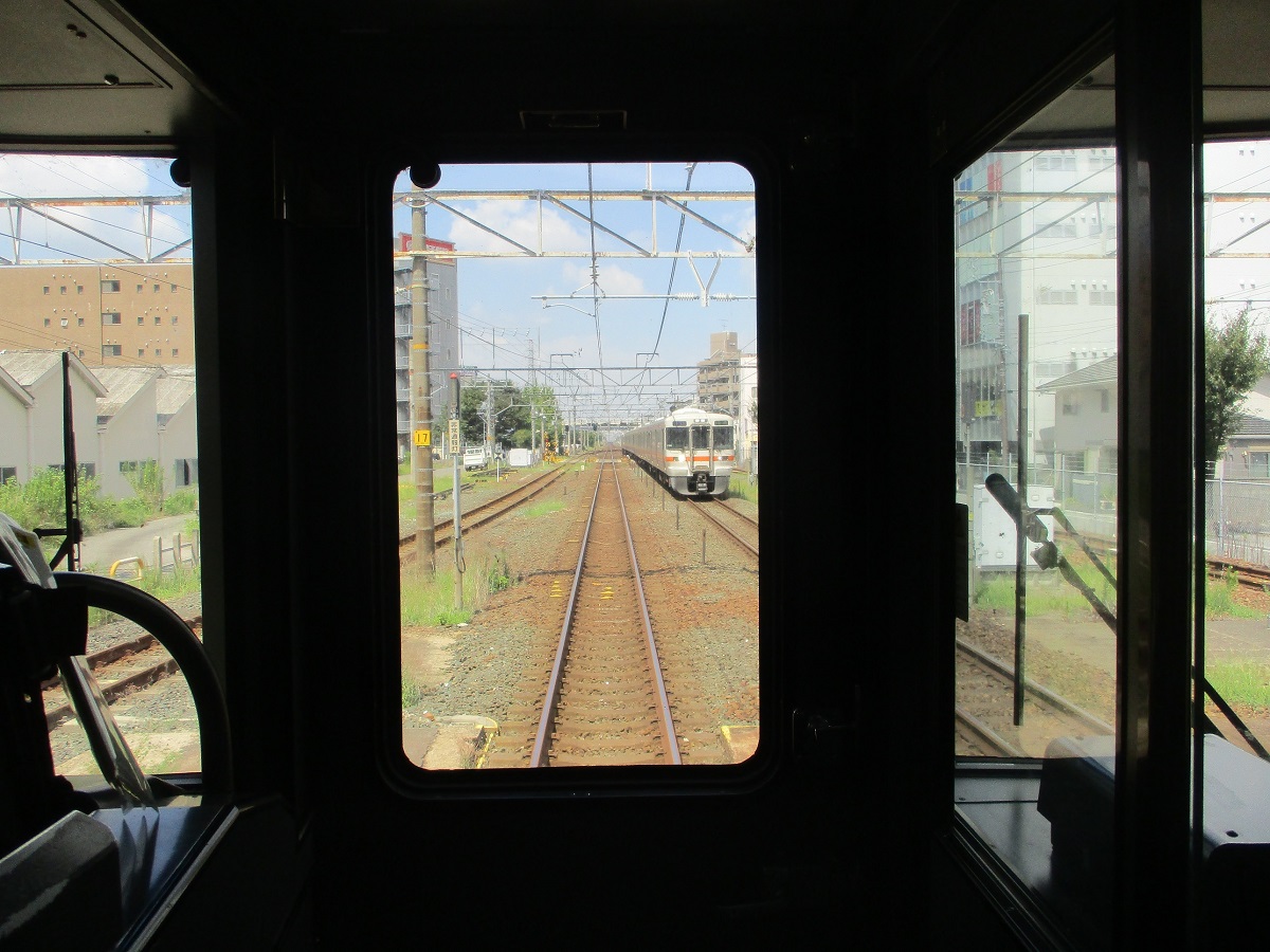 2018.8.29 (21) 大垣いき新快速 - 刈谷直后 1200-900