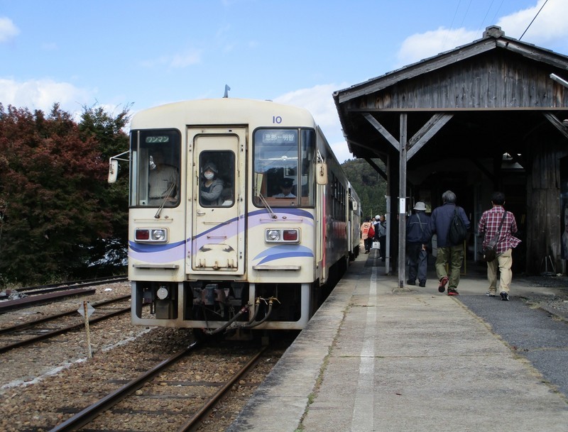 2018.10.28 (11) 岩村 - 明智いきふつう 1970-1500