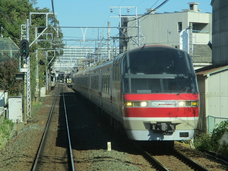 2018.11.14 (20) 岐阜いき特急 - 本笠寺桜間(豊橋いき快速特急) 1800-1350