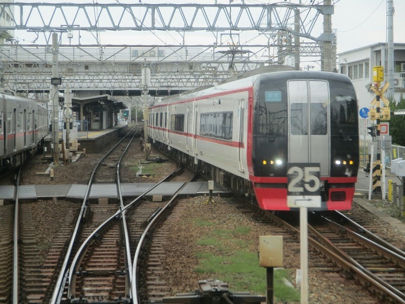 2018.11.26 (10) 岐阜いき特急 - 須ヶ口（回送） 1600-1200