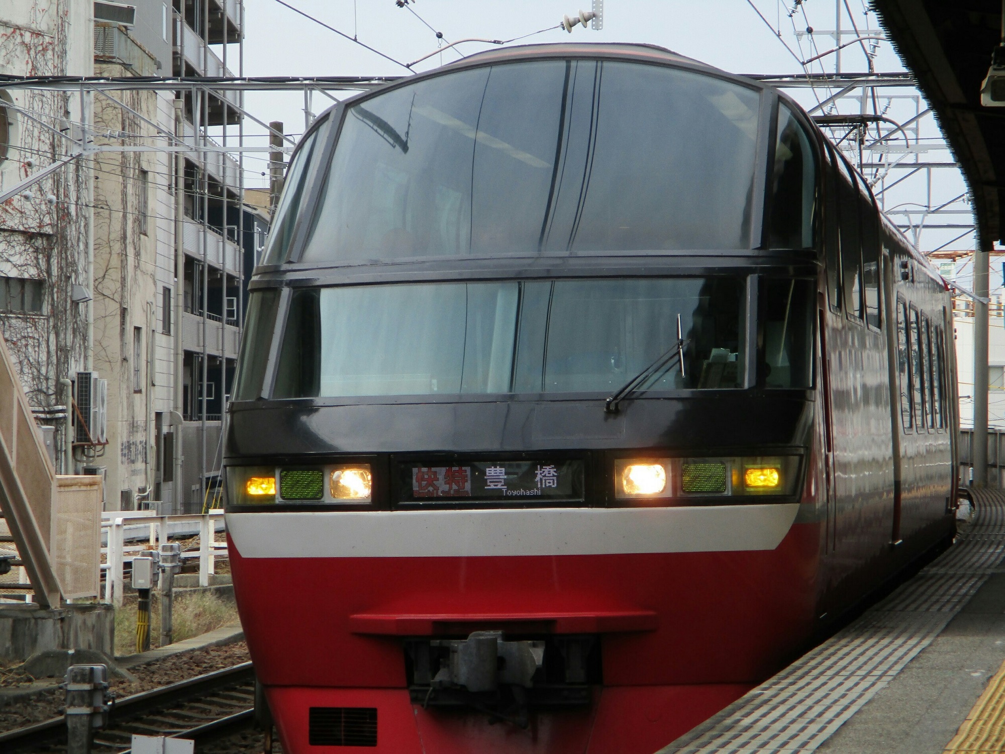 2018.12.3 (33) 東岡崎 - 豊橋いき快速特急 2000-1500