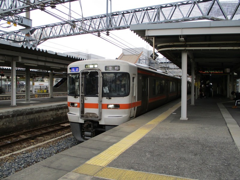 2018.12.11 (28) 大府 - 豊橋いき快速 2000-1500