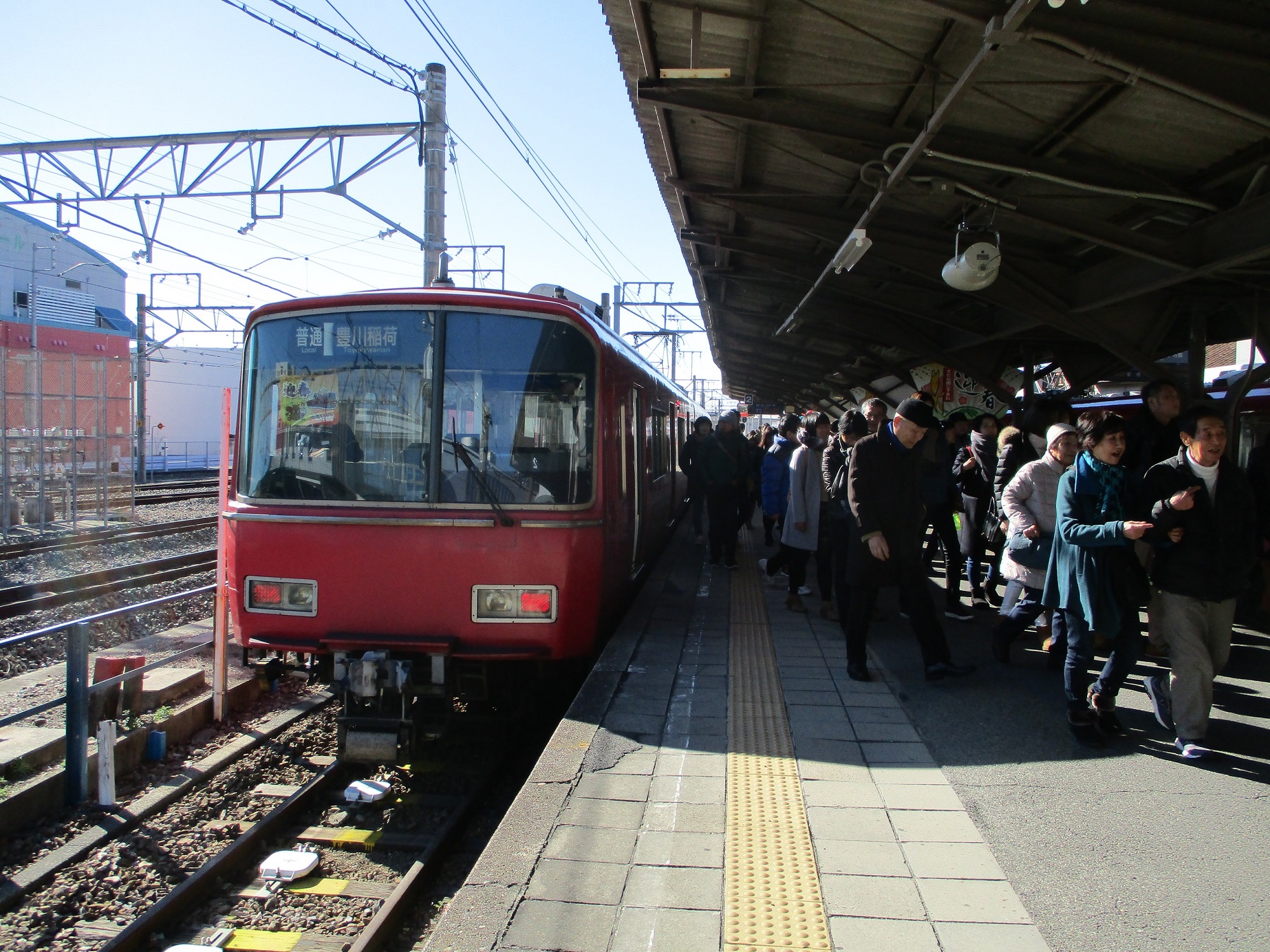 2019.1.3 (24) 豊川稲荷 - 豊川稲荷いきふつう 2000-1500