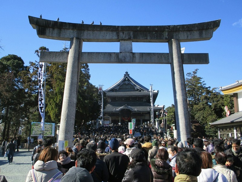 2019.1.3 (26) 豊川稲荷 - 参拝 2000-1500