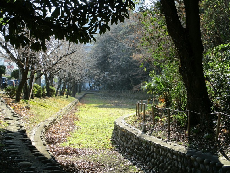 2019.1.16 (29) 断夫山古墳 - 東北地点からみなみむき 1800-1350