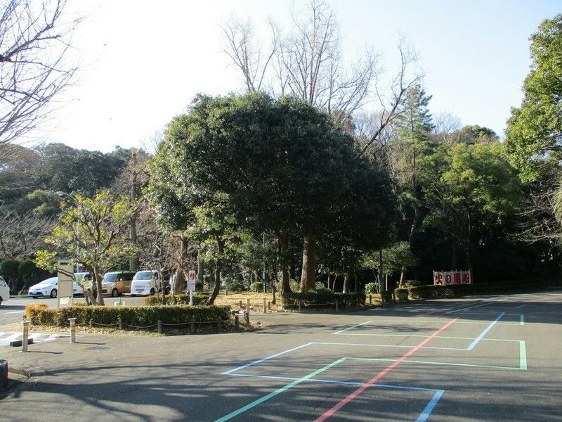2019.1.16 (32) 断夫山古墳 - 熱田神宮公園いりぐちから 1400-1050