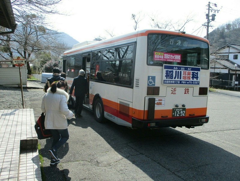 2019.3.1 (136) 谷汲口駅 - 谷汲山いきバス 1590-1200