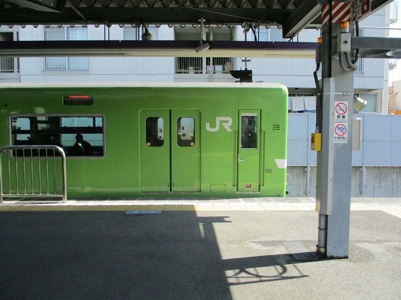 2019.3.18 (142) 新大阪いきふつう - JR河内永和 1800-1350