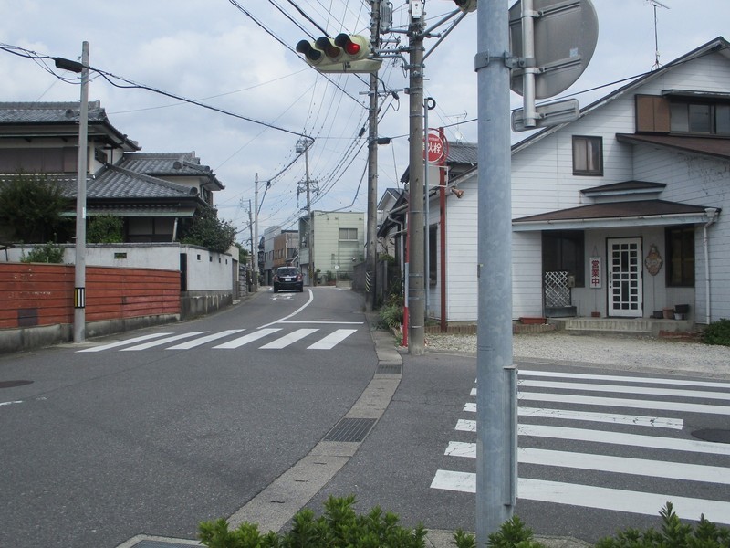 2019.10.3 (38) 矢作 - 桜井道（渡町北口交差点からきたをみる） 2000-1500