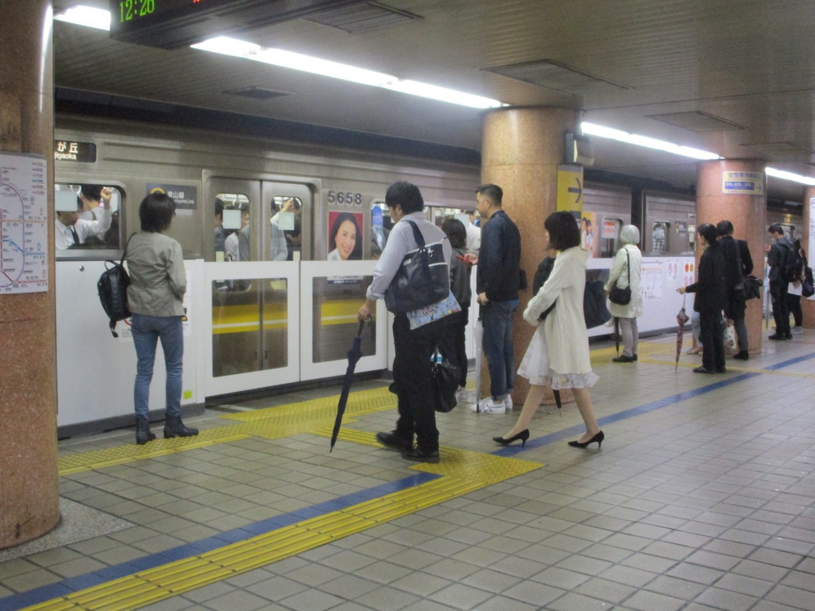 個別 19 10 25 3 栄 藤が丘いき 1600 10 の写真 画像 19 はてな Iwase Akihiko S Fotolife