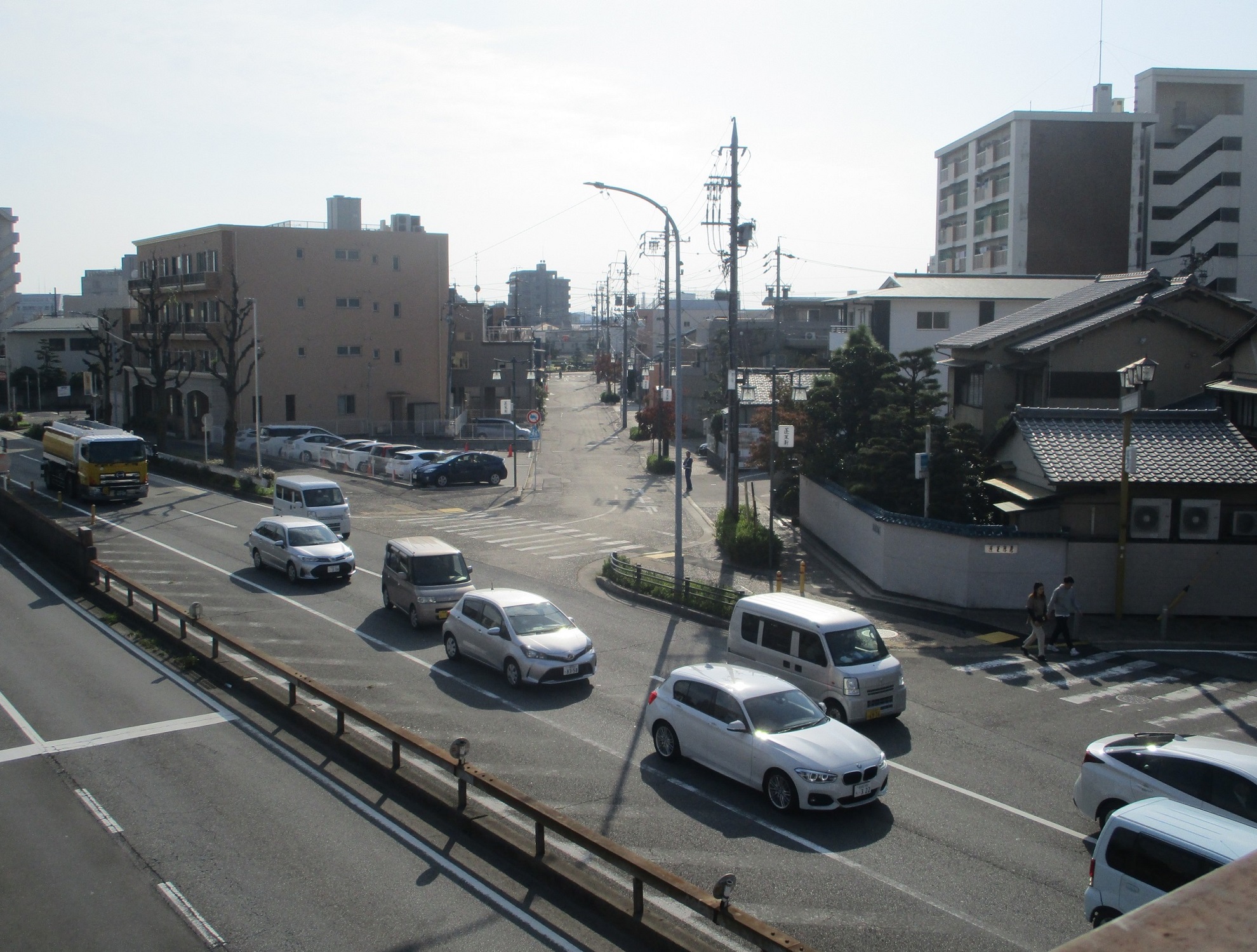 2019.10.31 (32) 宮宿 - 宮のわたし歩道橋からみなみをみる 1980-1500