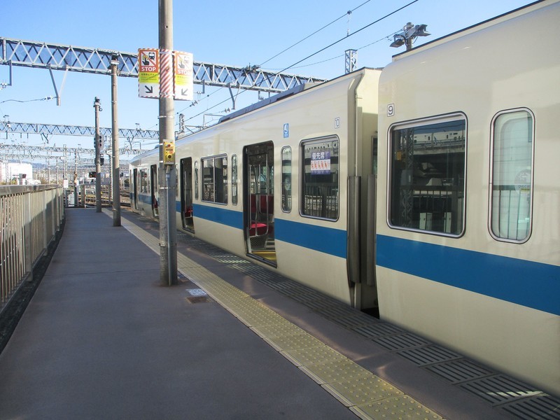 2019.12.16 (10) 小田原 - 新宿いき急行 2000-1500