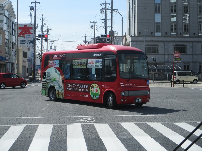 2020.3.13 (20) 寺津・刈宿循環バス - 花ノ木町4丁目交差点を右折 2000-1500