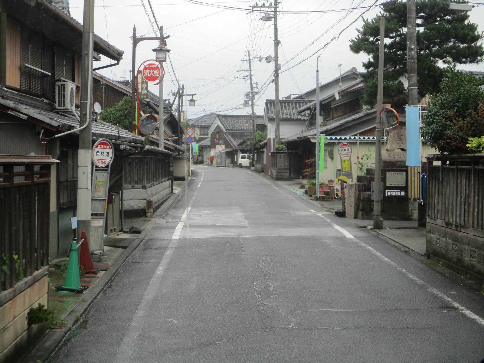 2020.7.1 (69) 北畑口いきバス - 伊勢道バス停 1600-1200