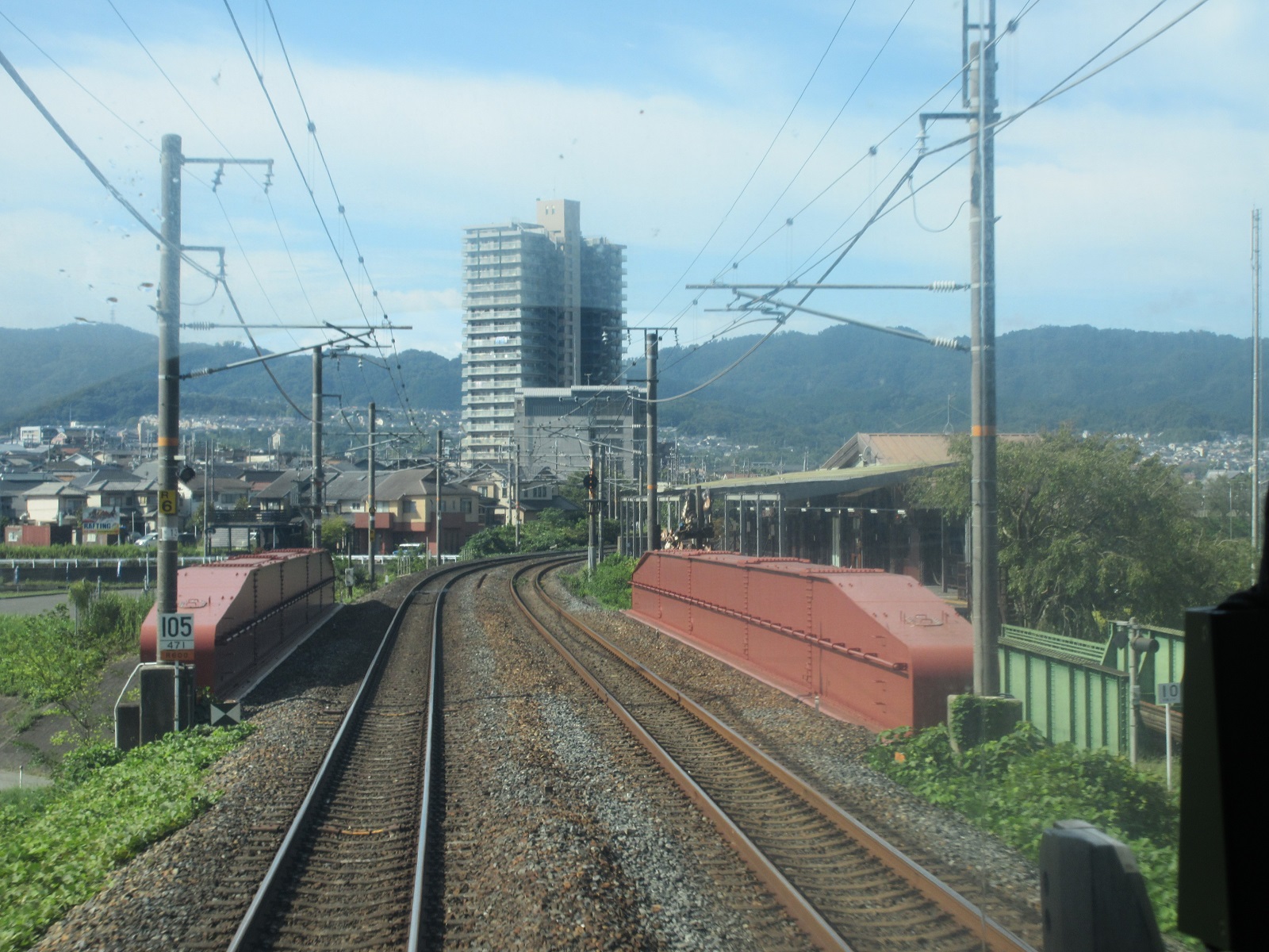 2020.9.15 (43) 園部いきふつう 鵜ノ川をわたる(トロッコ亀岡) 1600-1200