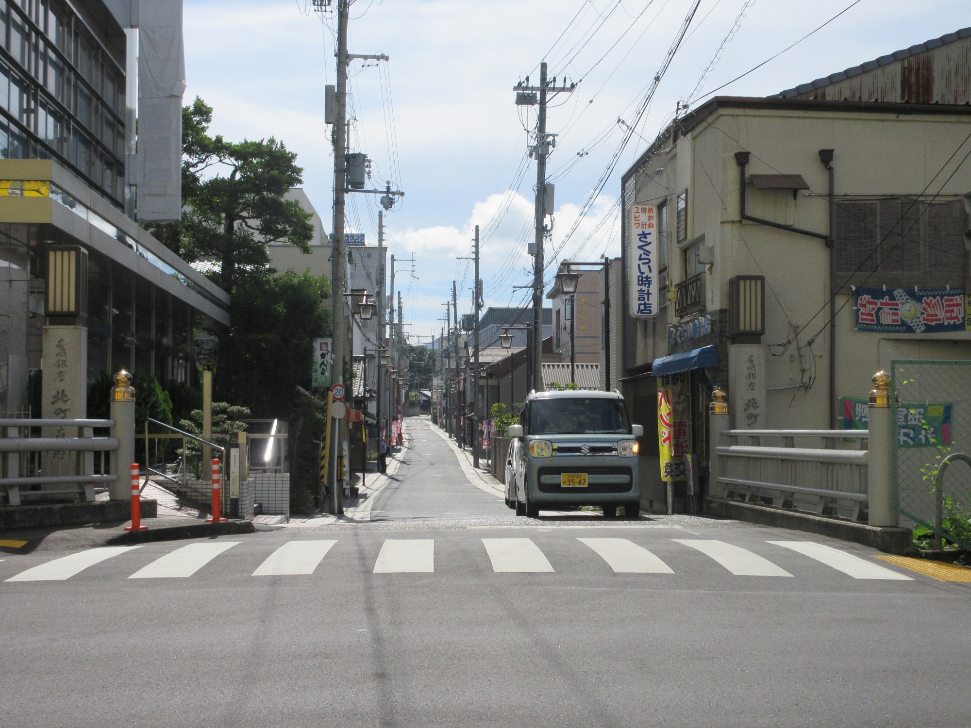 2020.9.15 (58) 北町どおりを東南え 2000-1500