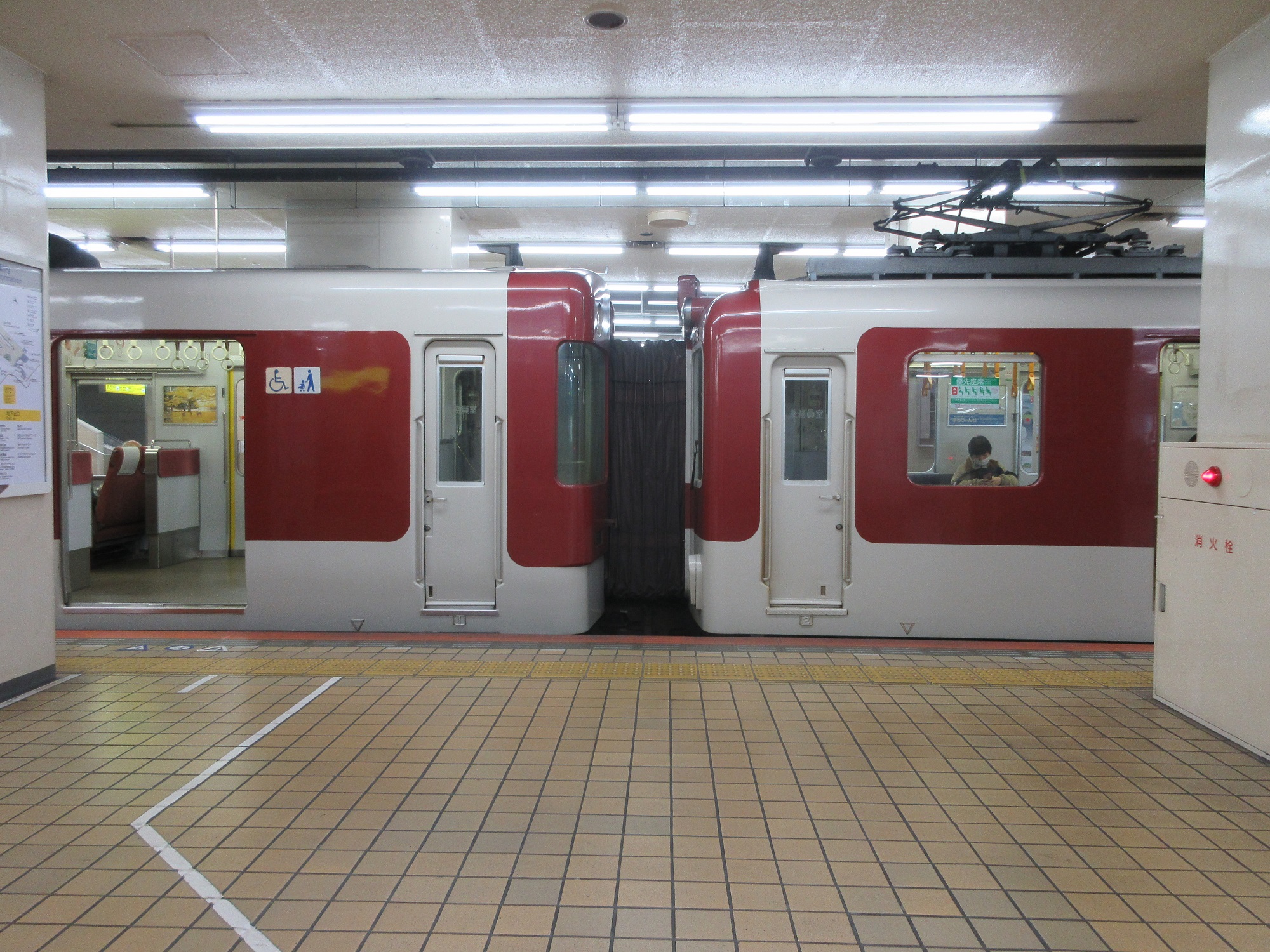 2020.11.13 (7) 名古屋 - 松阪いき急行(4、5両め) 2000-1500
