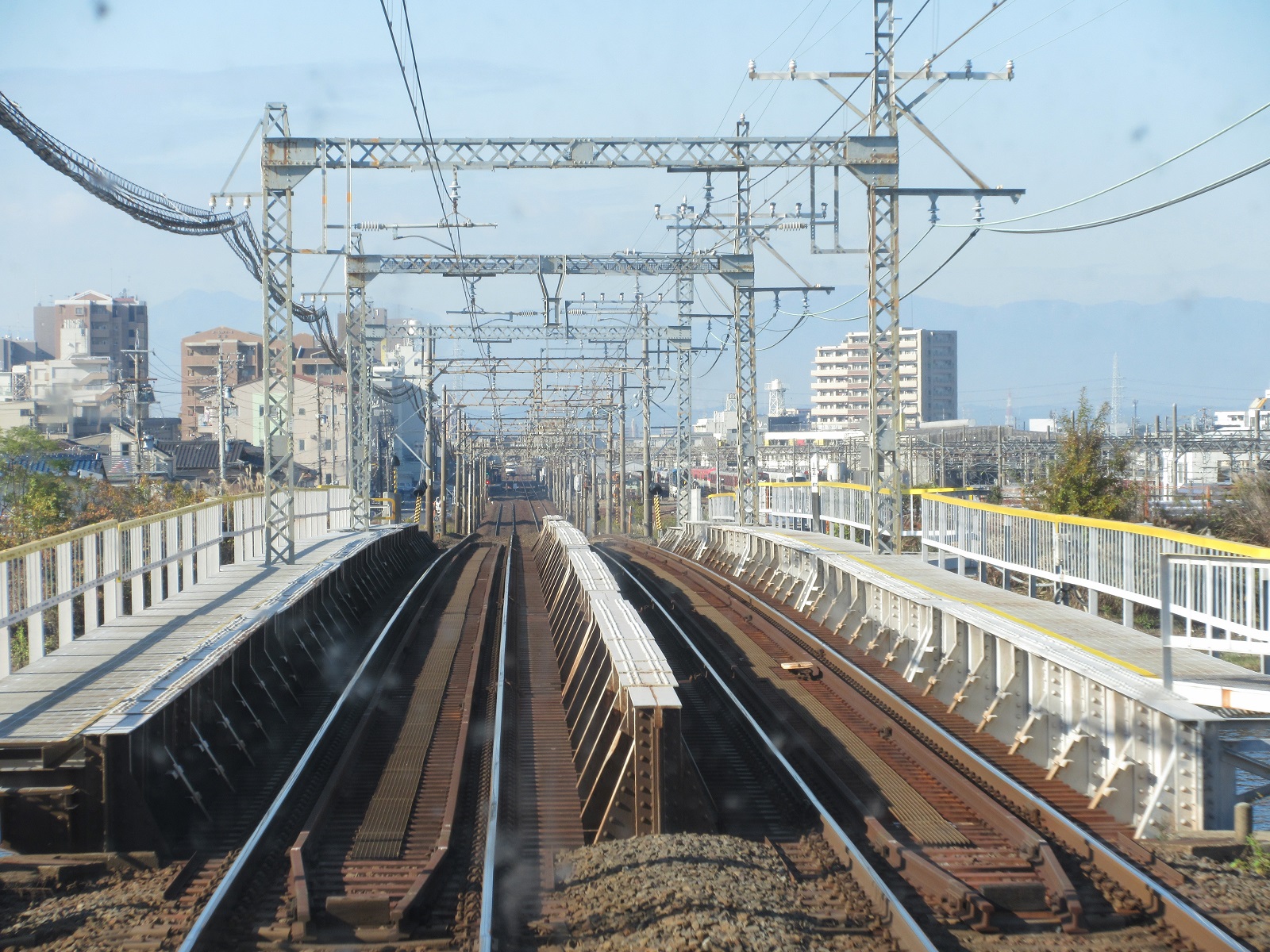 2020.11.13 (29) 松阪いき急行 - 日光川をわたる 1600-1200