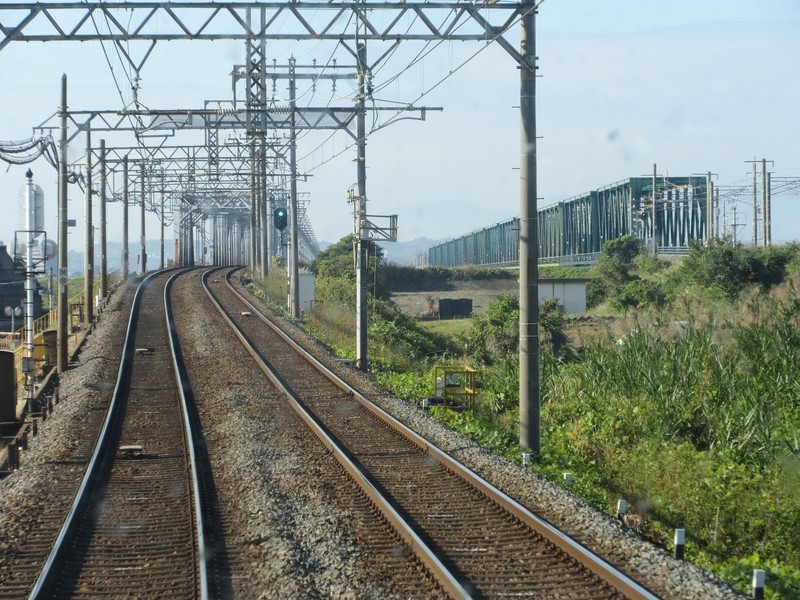 2020.11.13 (36) 松阪いき急行 - 木曽川鉄橋 1600-1200