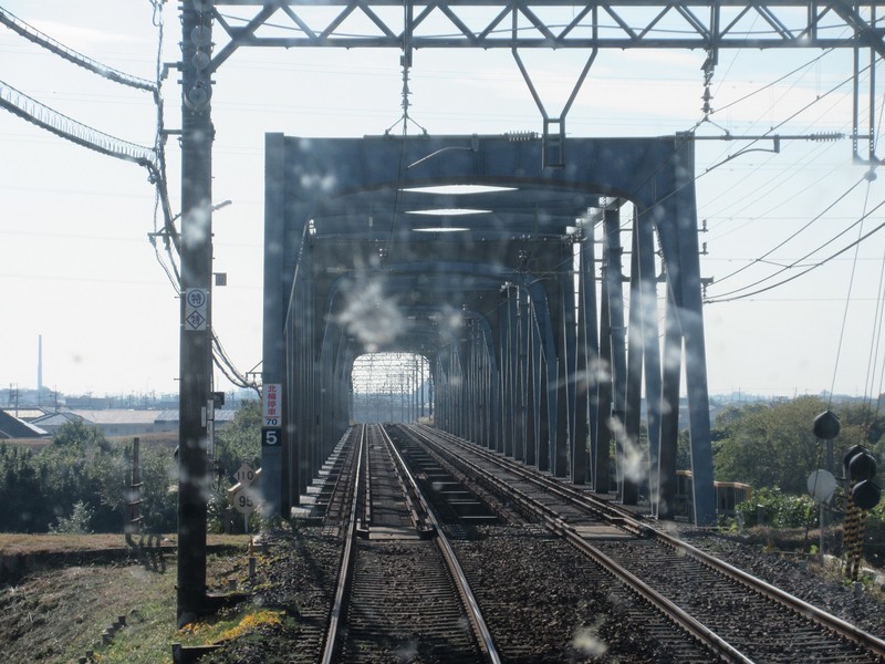 2020.11.13 (72) 松阪いき急行 - 鈴鹿川鉄橋 1600-1200