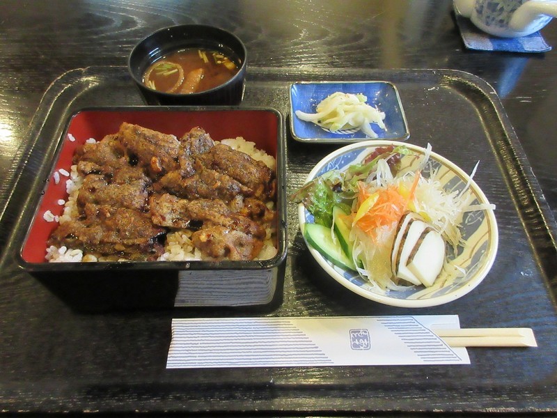 2020.11.13 (141) 本居庵 - じねんじょのかばやきどんぶり 1200-900