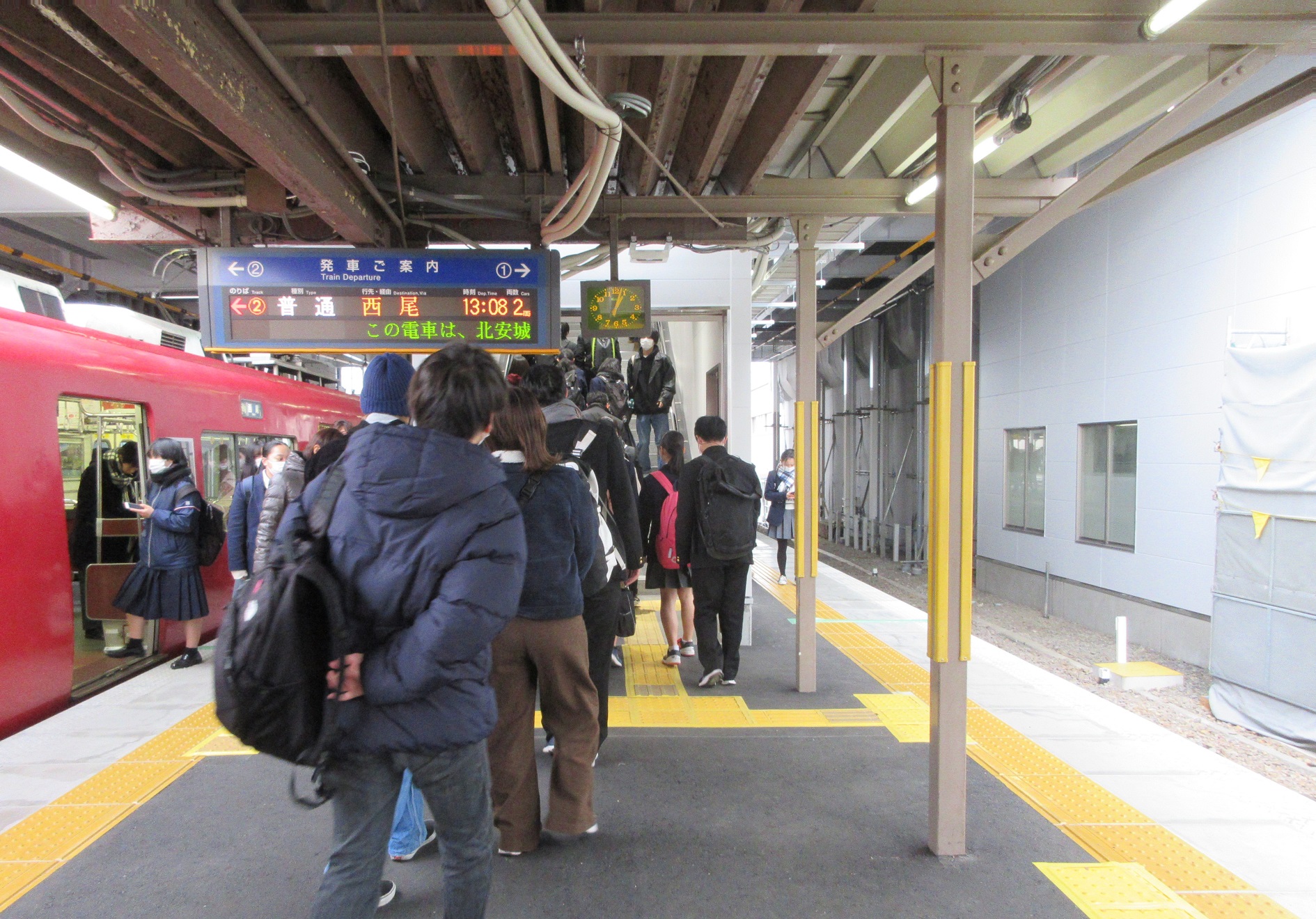 2020.12.24 (10) しんあんじょう - 1、2番のりば 1890-1320