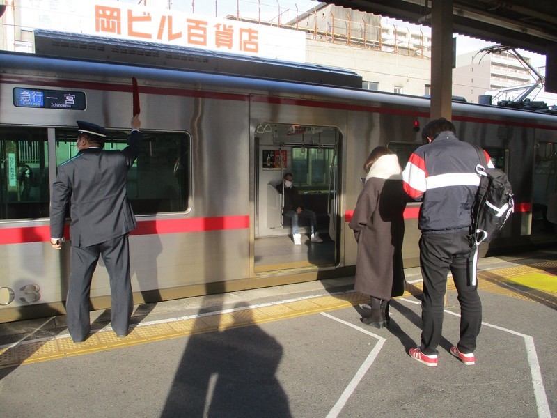 2021.1.8 (18) 東岡崎 - 一宮いき急行 1600-1200