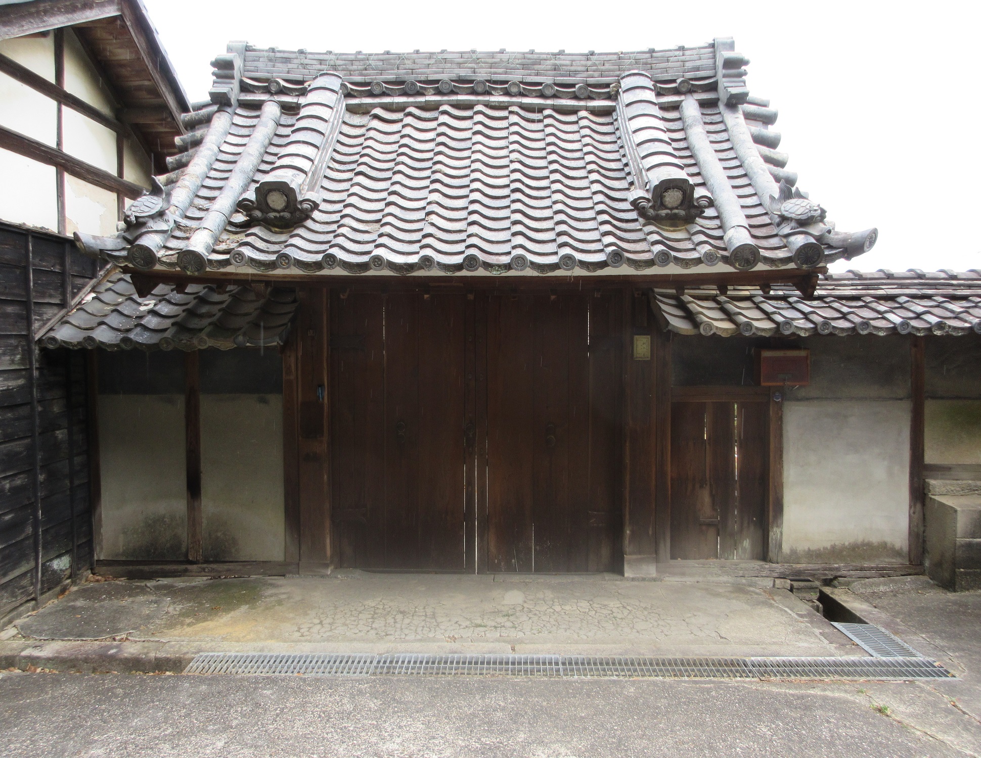 2021.3.25 (37) 新馬場 - おやしきの門 1940-1500
