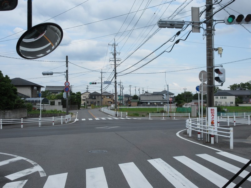 2021.7.5 (18) 中之郷線バス - 中之郷町北米野交差点 1600-1200