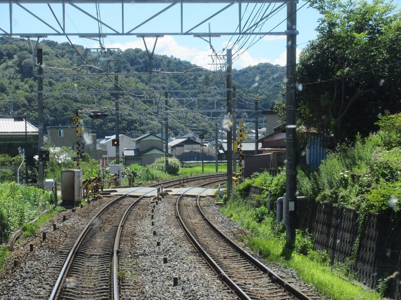 2021.7.19 (13) 伊奈いきふつう - 東海道ふみきり 1600-1200