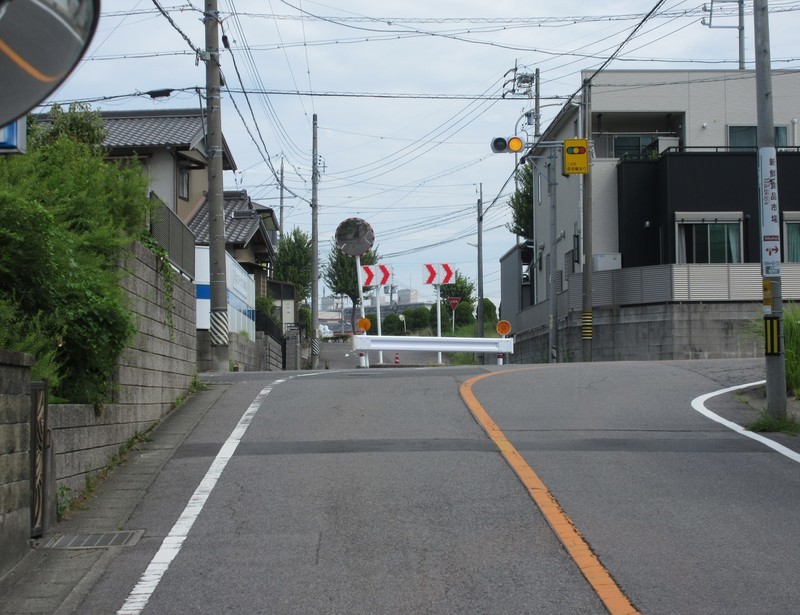 2021.7.27 (32) 大沼いきバス - 稲熊町后田交差点てまえ 1560-1200