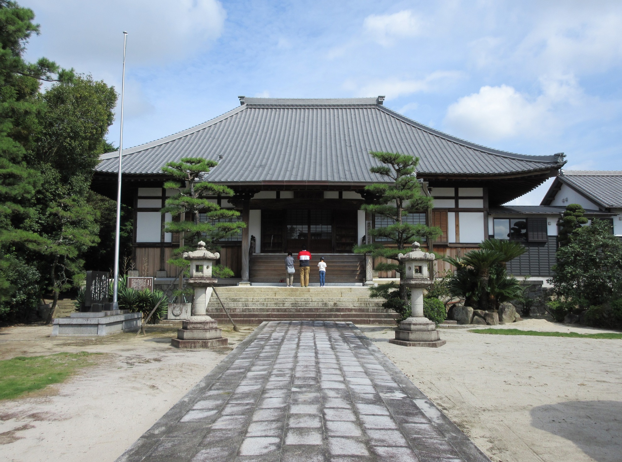 2021.9.7 (16) 隣松寺 - 本堂 1980-1470