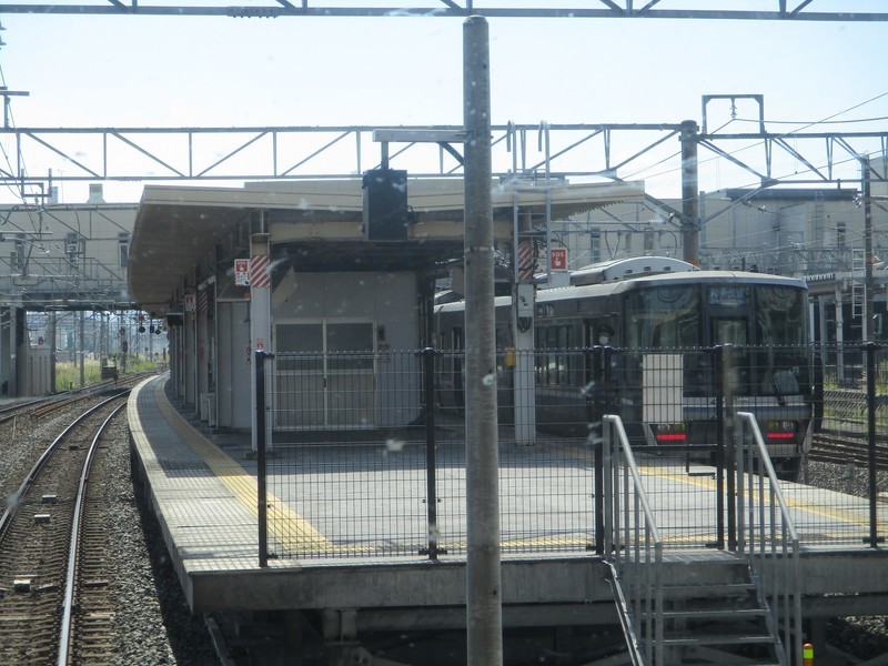 2021.10.5 (71) 米原いきふつう - 米原（姫路いき新快速） 1600-1200