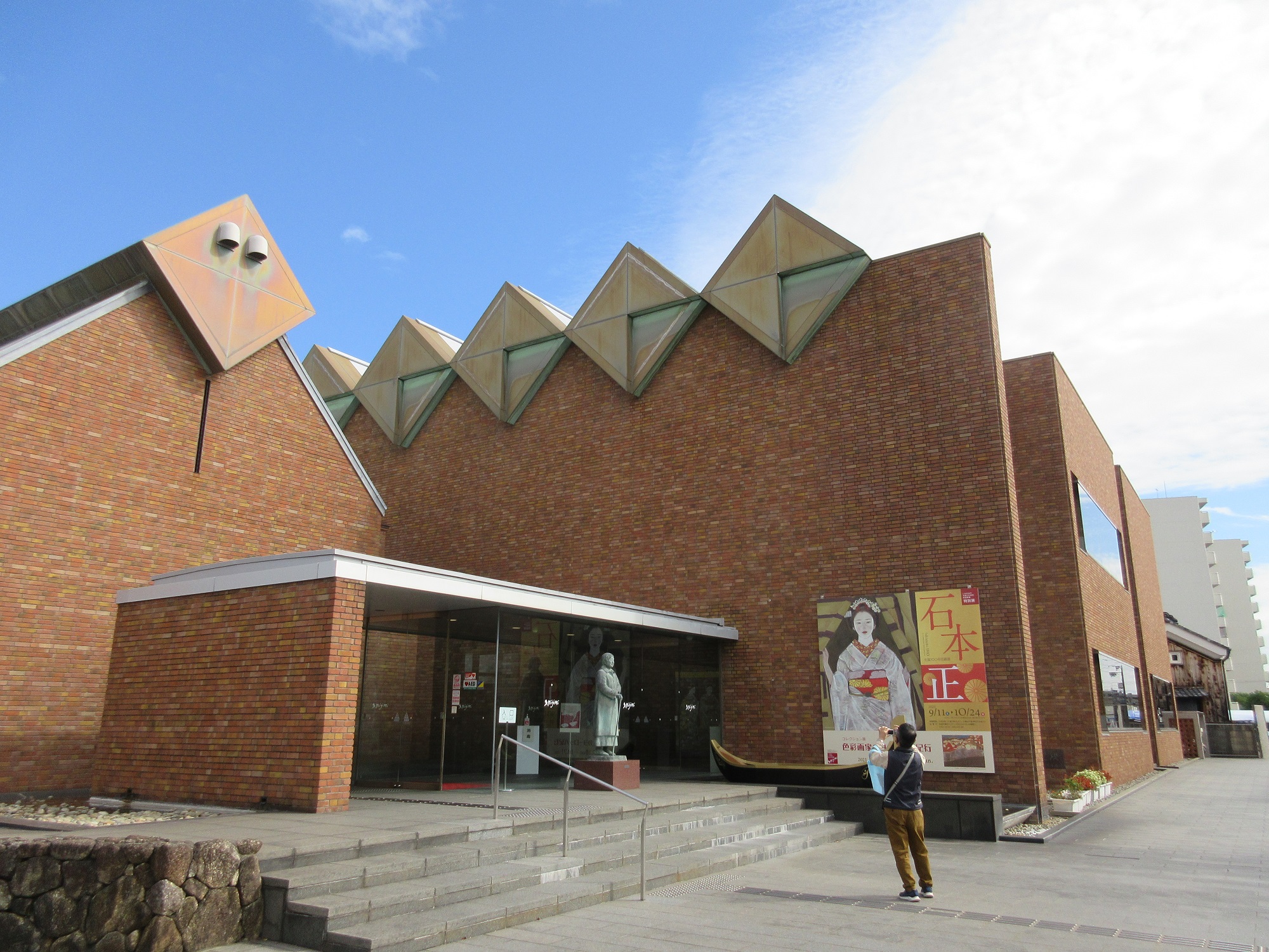 2021.10.19 (19) 三岸節子記念美術館 2000-1500