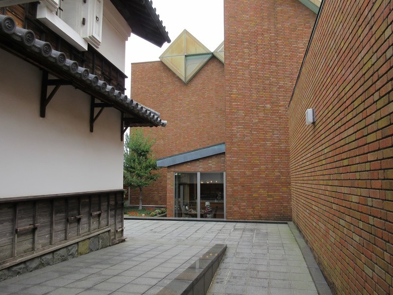 2021.10.19 (22) 三岸節子記念美術館 - 土蔵 1600-1200