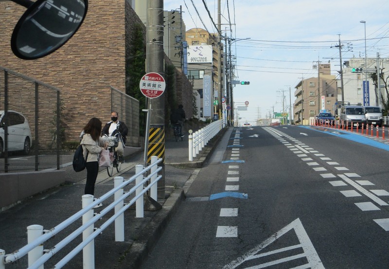 2021.11.2 (11) 赤池駅いきバス - 美術館北バス停 1600-1110