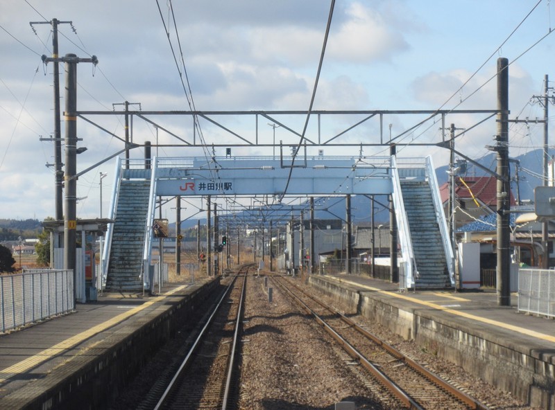 2022.2.18 (82) 亀山いきふつう - 井田川 1580-1170