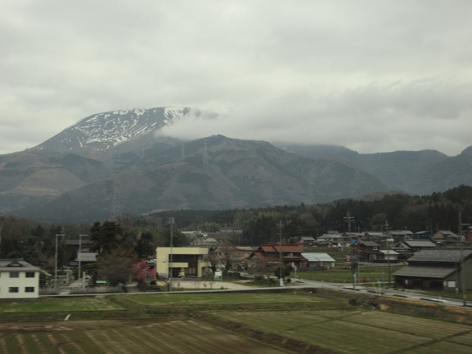 2022.3.30 (12) 新大阪いきこだま号 - 伊吹山 1600-1200