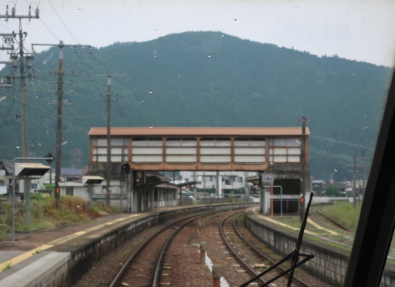 2022.6.21 (69) 富山いきワイドビューひだ - 飛騨金山 1580-1150