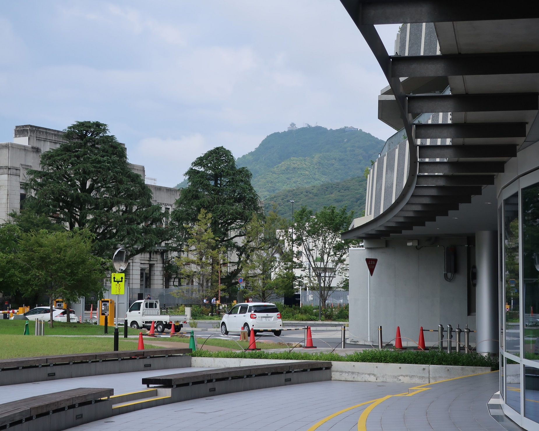 個別「2022.7.15 (44) 岐阜市役所から金華山をみる 1850-1480