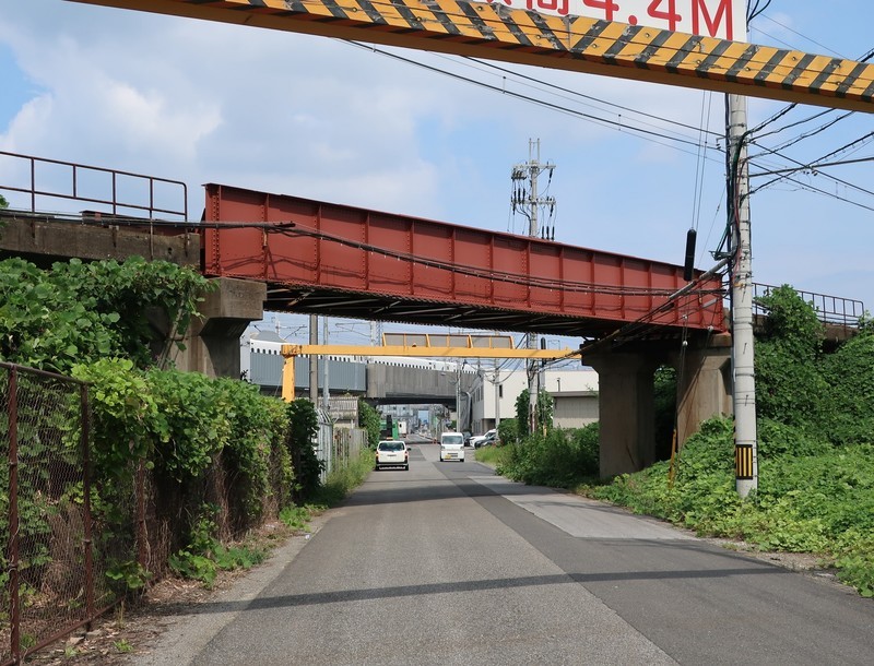 2022.9.15 (62) 北国街道 - 東海道線のぼり線をくぐる 1560-1190