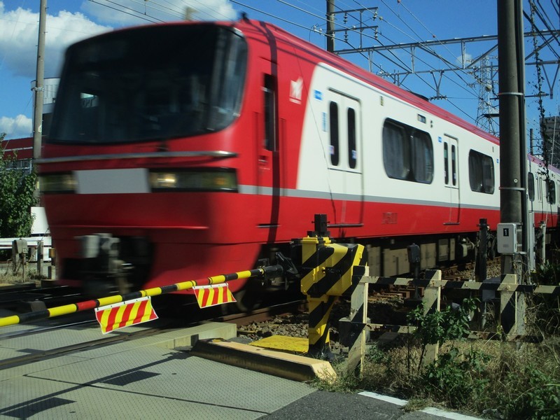 2022.10.15 (1) あんじょう街道ふみきり - 岐阜いき特急 1600-1200