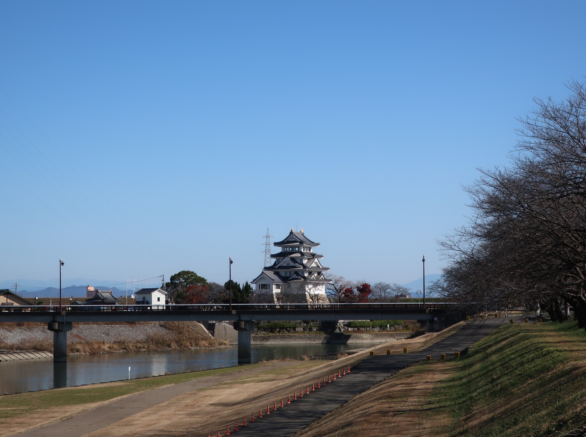2022.12.12 (24) 墨俣宿でぐち - 墨俣城 2000-1490