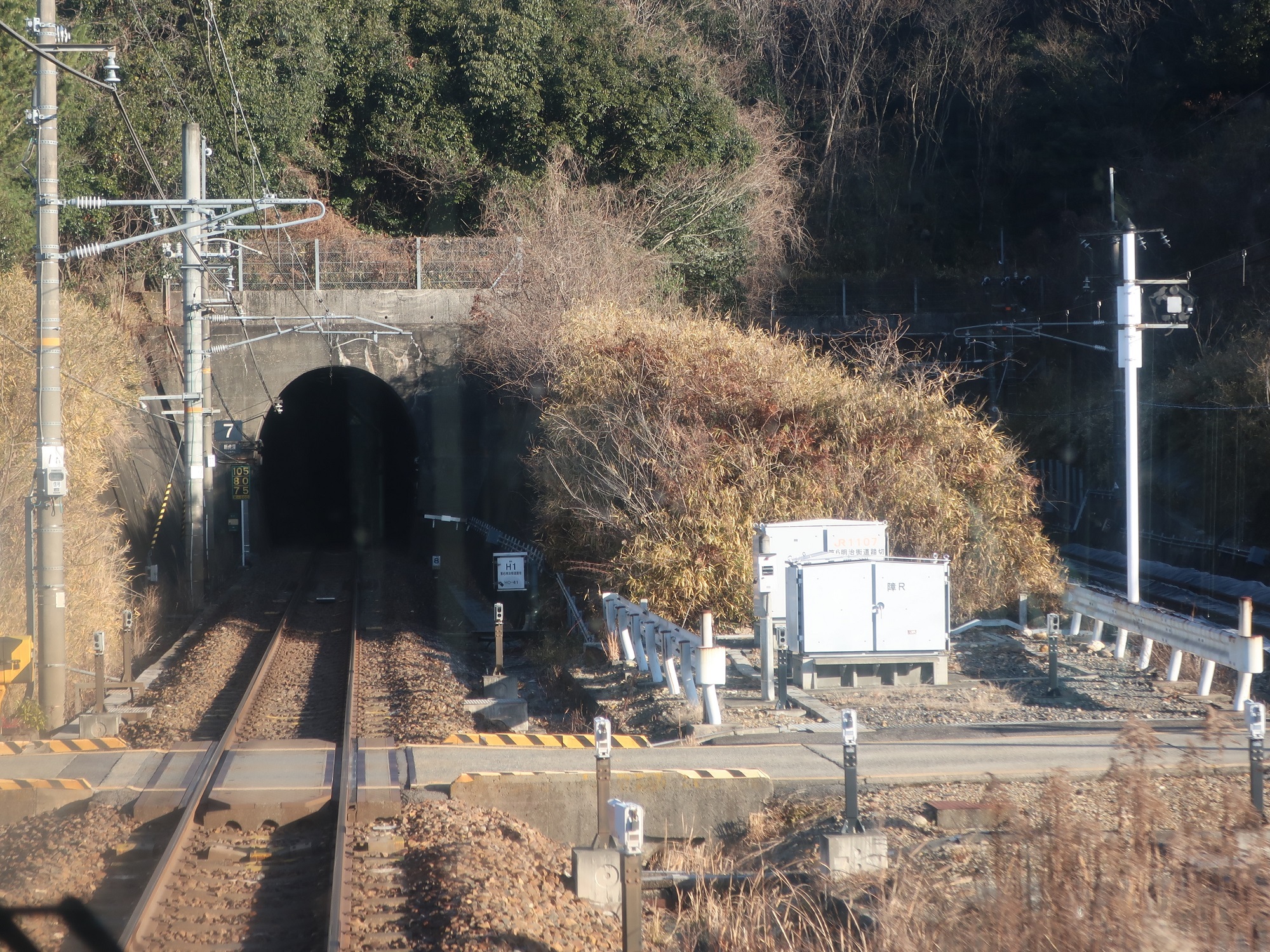 2023.1.19 (16) 中津川いき快速 - 新虎渓トンネル 2000-1500
