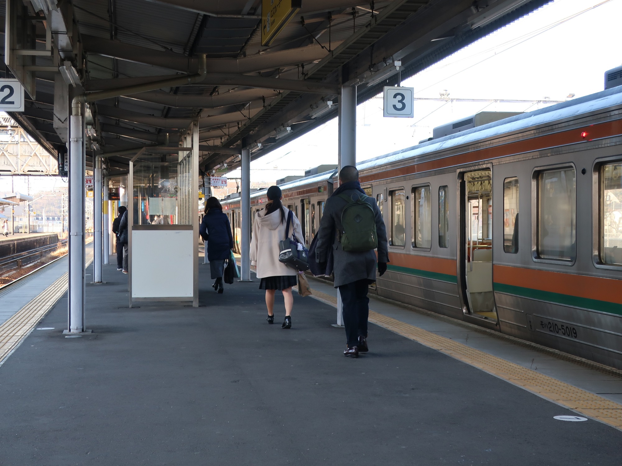 2023.1.19 (20) 土岐市 - 中津川いき快速 2000-1500