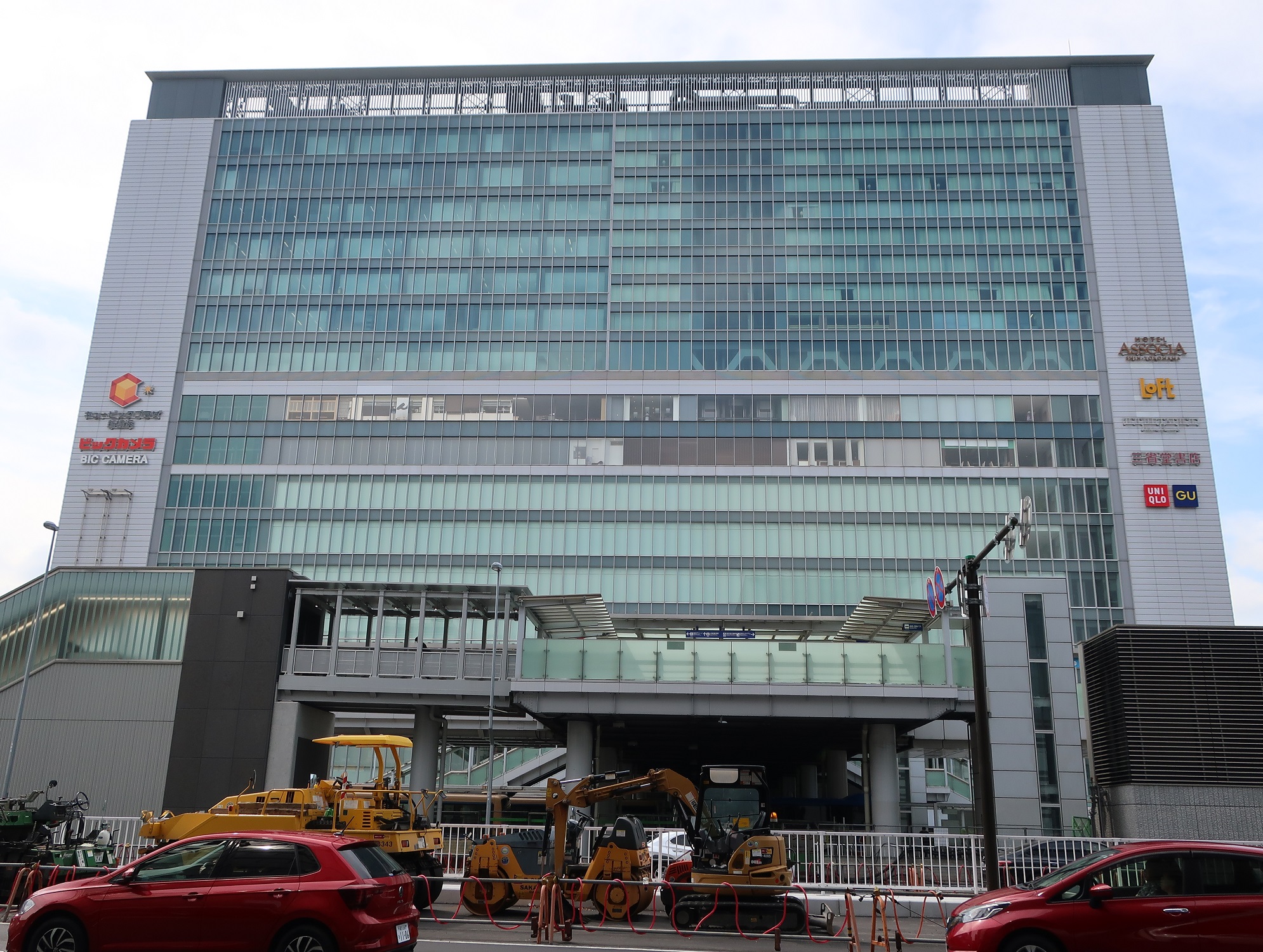 2023.7.3 (36) 新横浜(新幹線きたぐち) 1990-1500