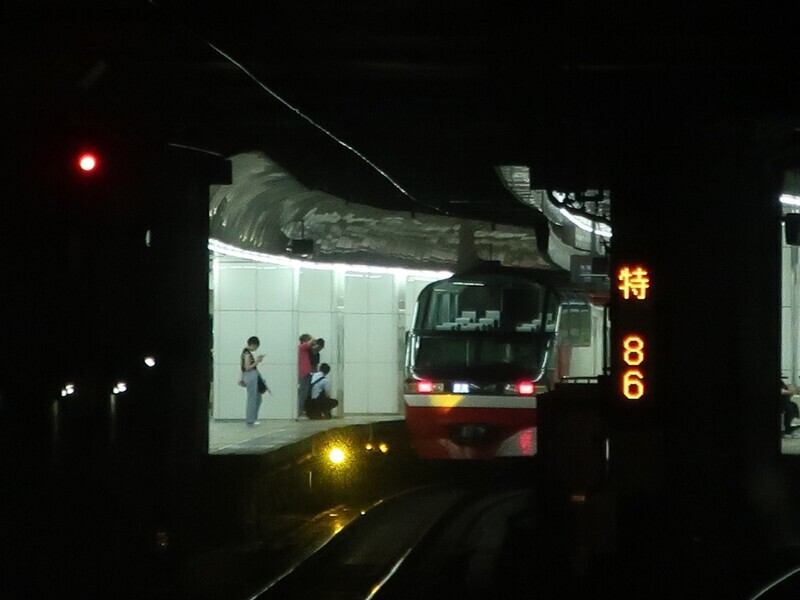 2023.7.24 (32) 犬山いきふつう - 名古屋(名古屋いき特急) 1200-900