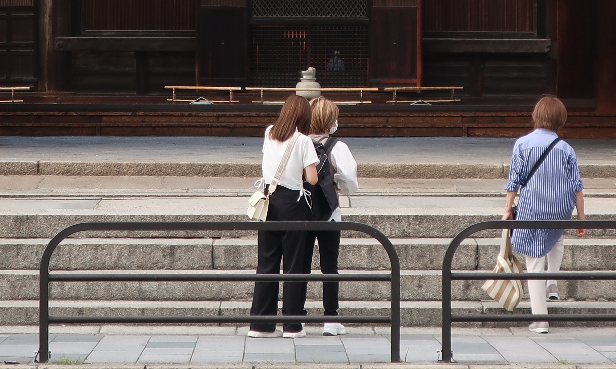 2023.9.24 (55) 東寺 - 南大門 2000-1200