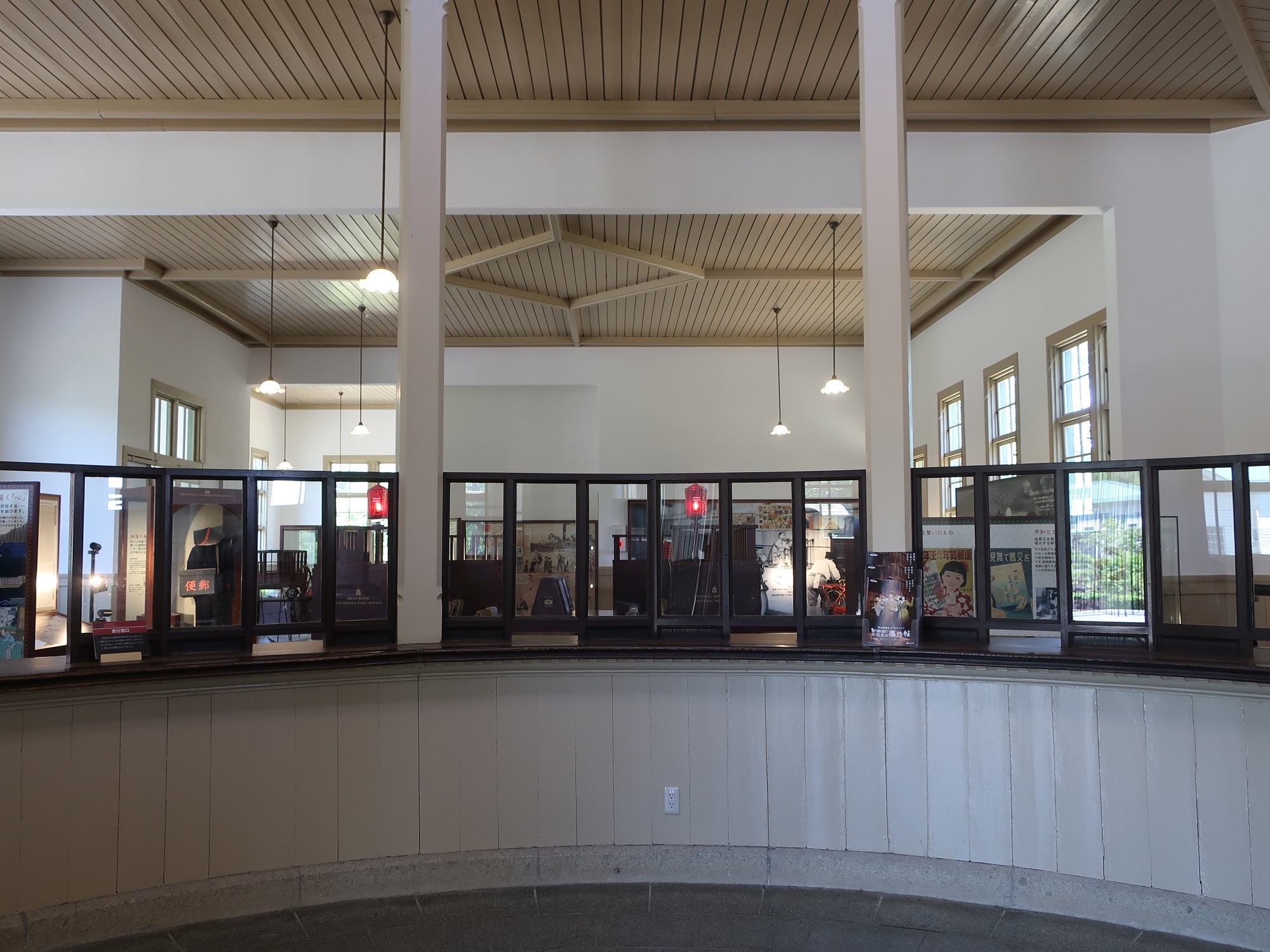 2024.6.10 (36) うじやまだゆうびんきょく - げんぎょうしつ 2000-1500